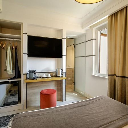 Relais Luxury Corso Ξενοδοχείο Ρώμη Εξωτερικό φωτογραφία