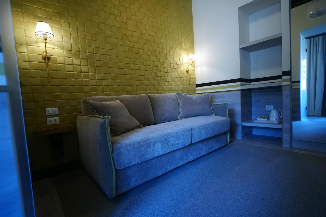 Relais Luxury Corso Ξενοδοχείο Ρώμη Εξωτερικό φωτογραφία